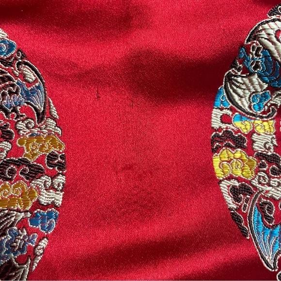 Vintage 80’s Red Oriental
Embroidered Reversible Jacket - Picture 9 of 12